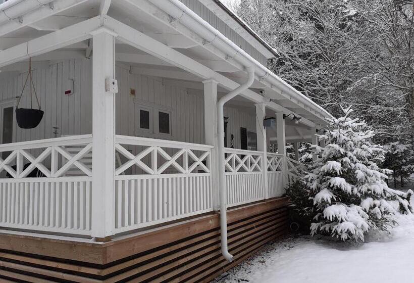 تختخواب و صبحانه Villa Ekegården