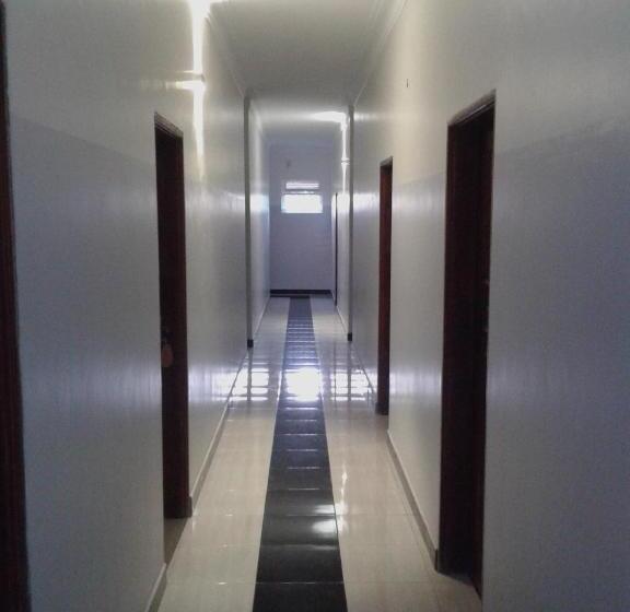 هتل Freedom Guest House