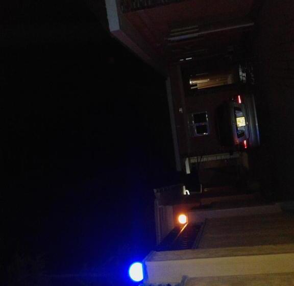 هتل Freedom Guest House