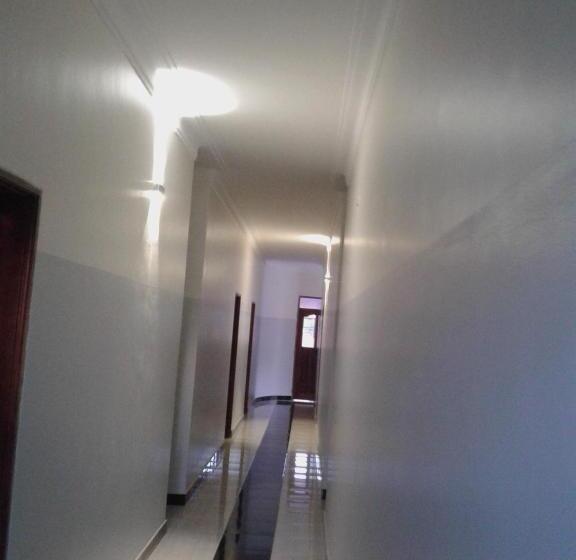 هتل Freedom Guest House