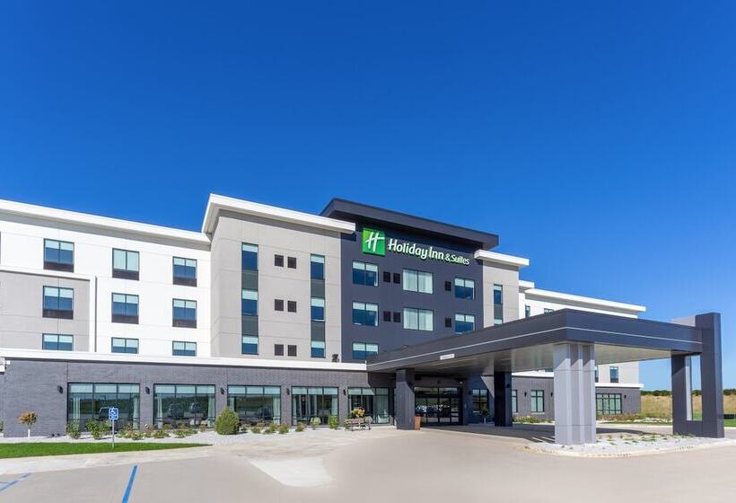 فندق Holiday Inn & Suites Cedar Falls Waterloo Event Ctr, An Ihg