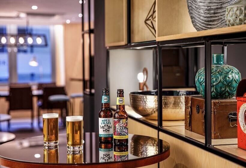 ホテル Ibis Budget Swindon