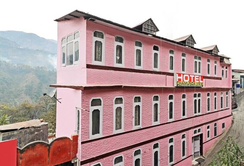 فندق Oyo 24244 Chamunda View