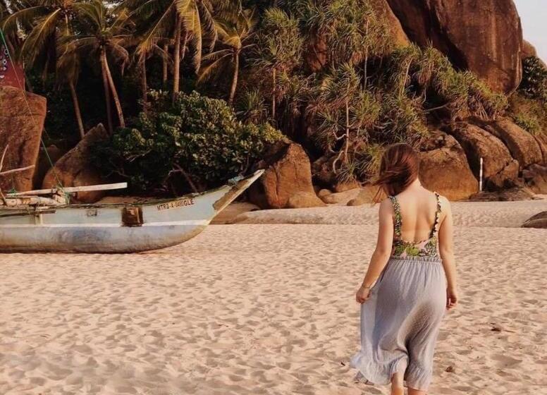 Отель Turtle Paradise Villa