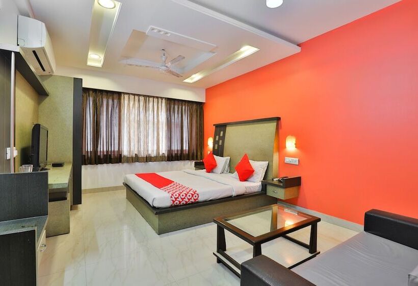 Oyo 22574 Hotel Deep Palace