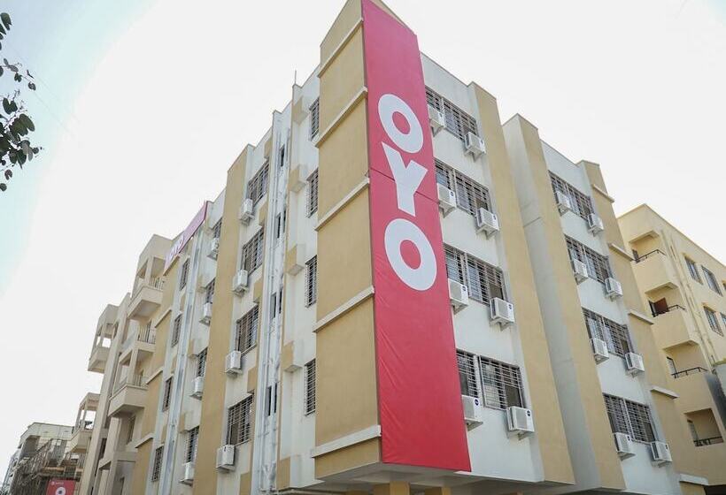 Oyo 24143 Flagship Hotel Blue Orchid