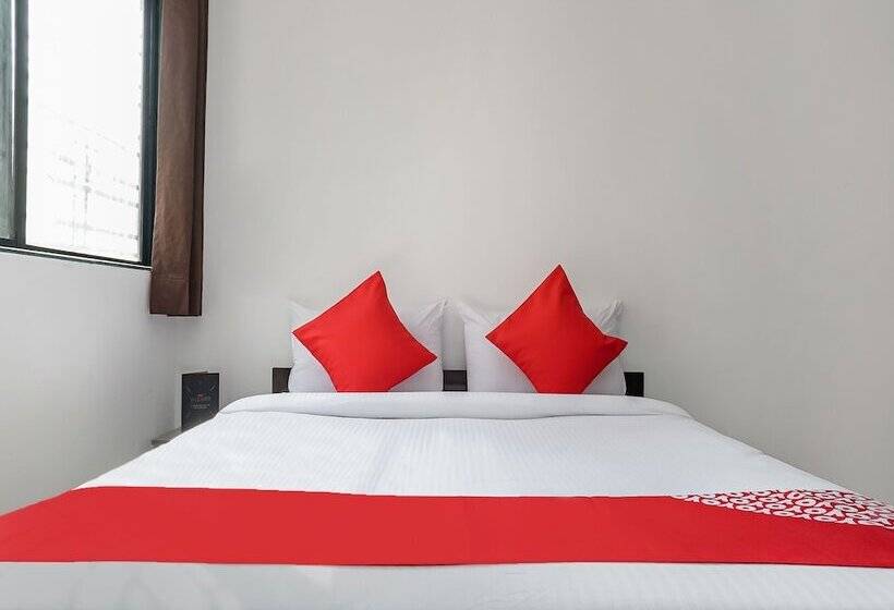 Oyo 24143 Flagship Hotel Blue Orchid