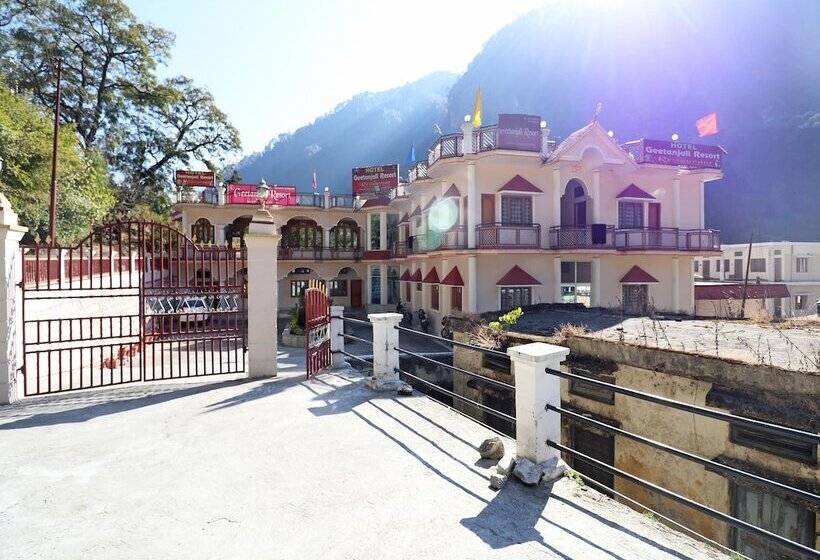 Oyo 24319 Hotel Geetanjali Resort