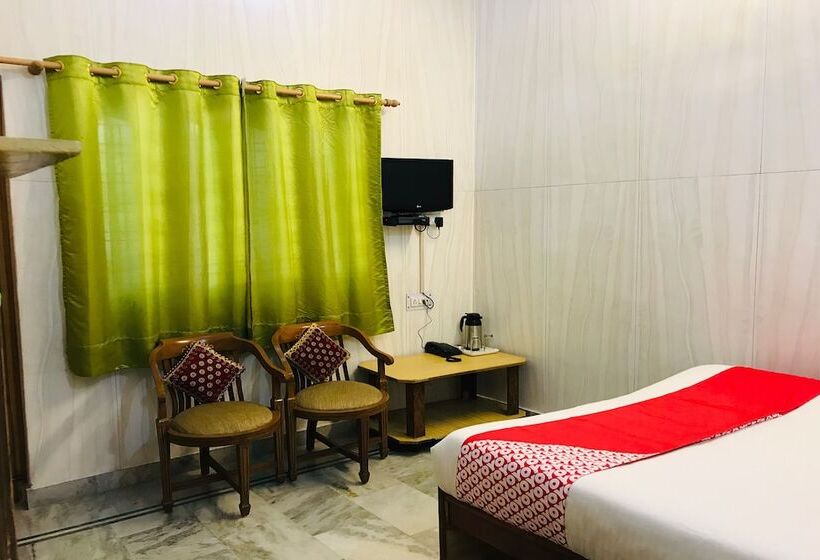 Oyo 24319 Hotel Geetanjali Resort