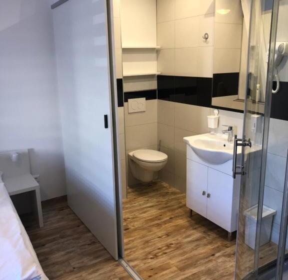 پانسیون Center Rooms Villach