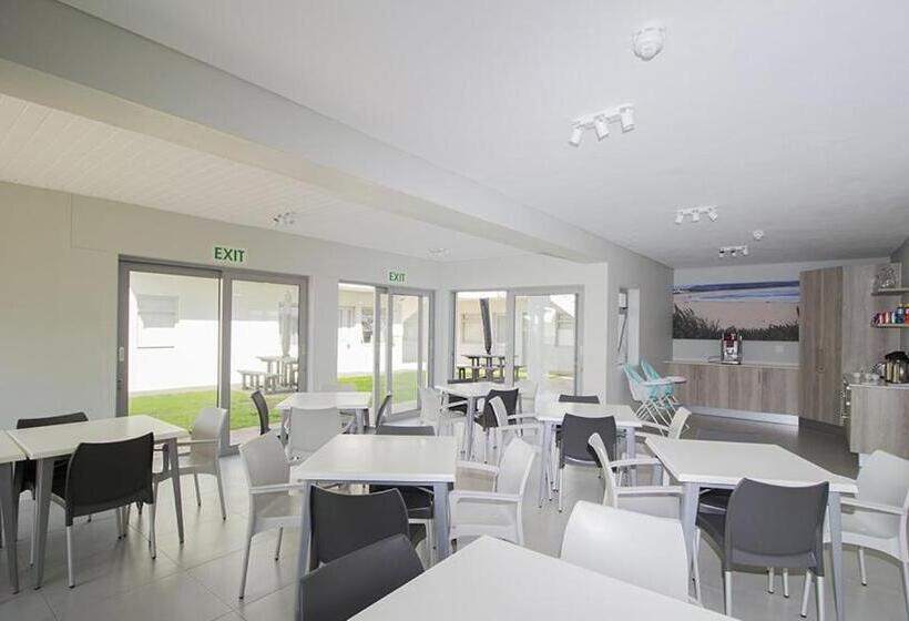 بنسيون Kleinmond Lodge