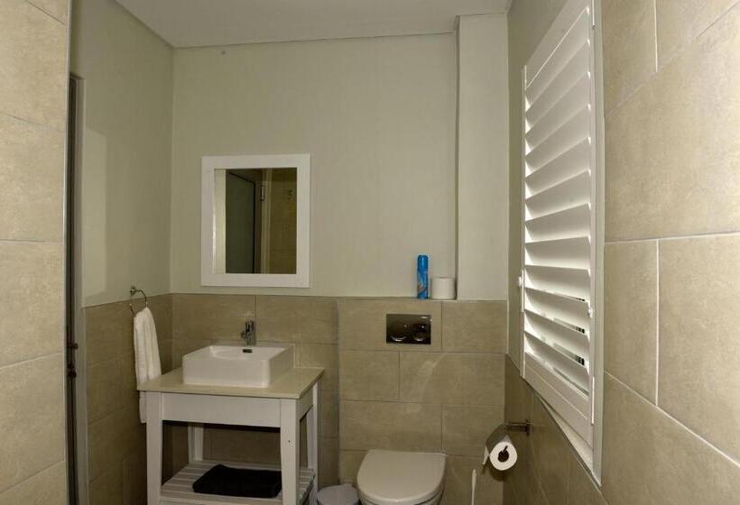 ペンション Kleinmond Lodge