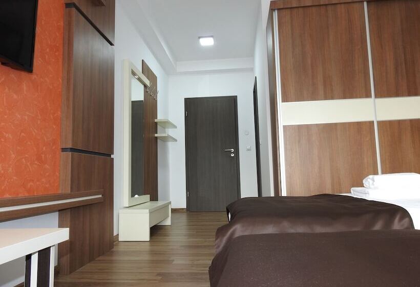 ベッドアンドブレックファースト Hb Brilliant