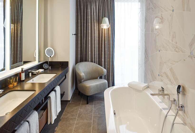 هتل Andaz Vienna Am Belvedere, By Hyatt