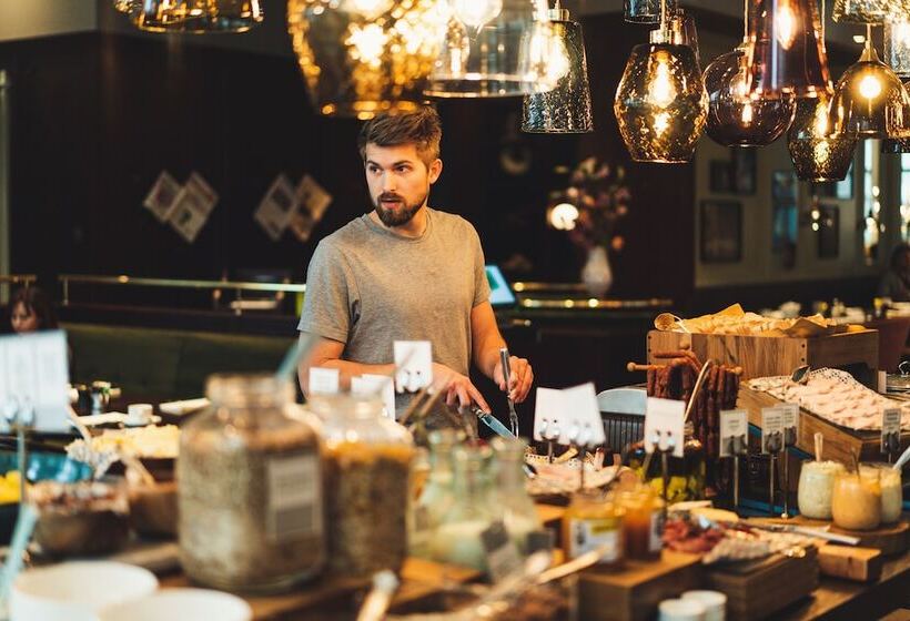 هتل Andaz Vienna Am Belvedere, By Hyatt