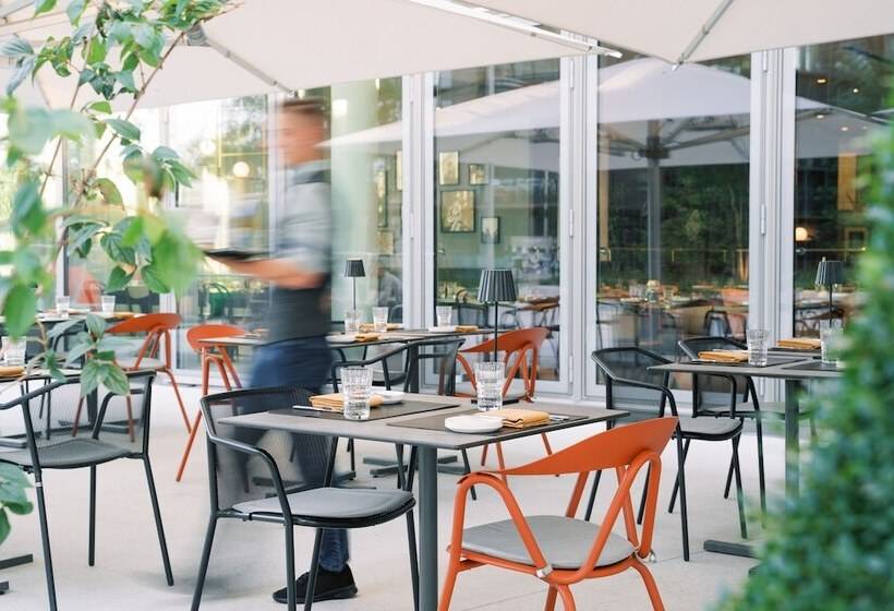 هتل Andaz Vienna Am Belvedere, By Hyatt