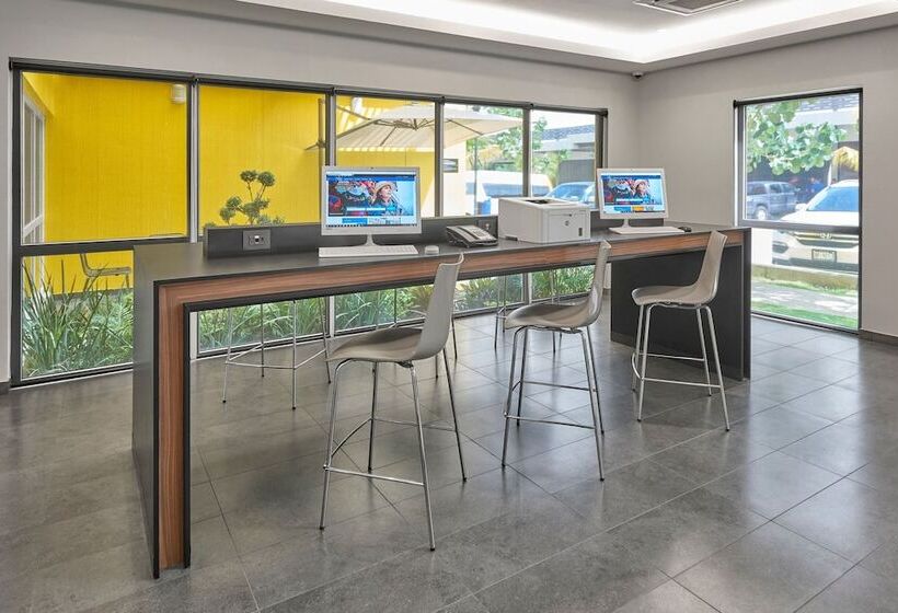 בית מלון כפרי City Express By Marriott Tapachula