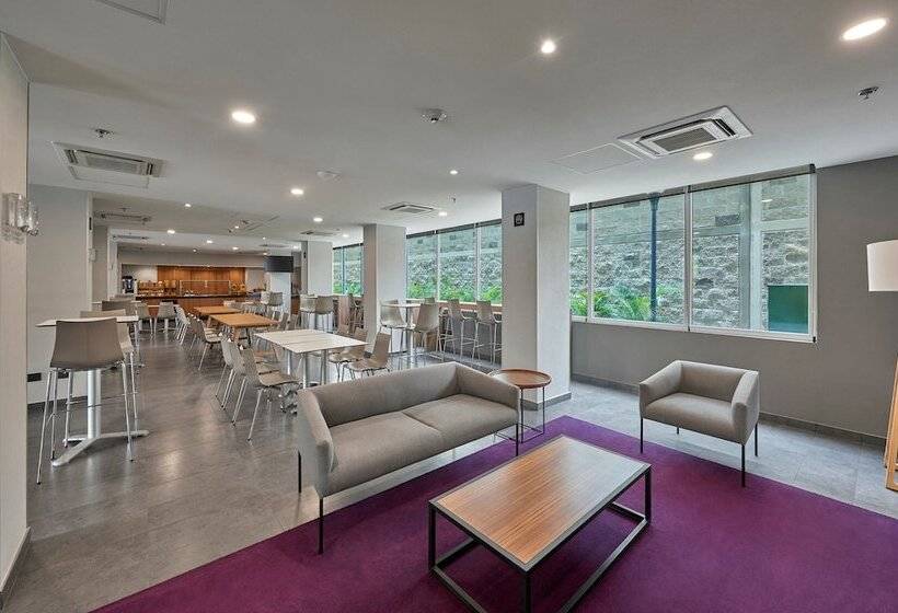 בית מלון כפרי City Express By Marriott Tapachula