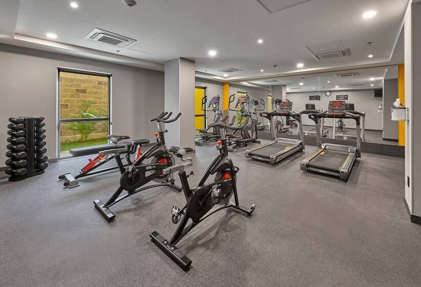 בית מלון כפרי City Express By Marriott Tapachula