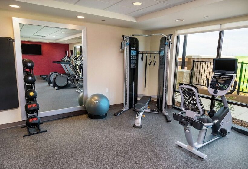 Отель Home2 Suites By Hilton Roseville Sacramento