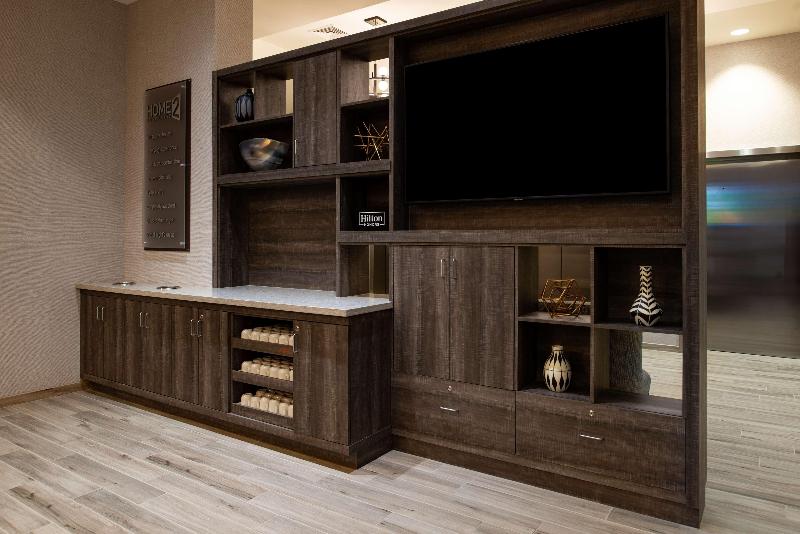 فندق Home2 Suites By Hilton Tampa Downtown Channel District