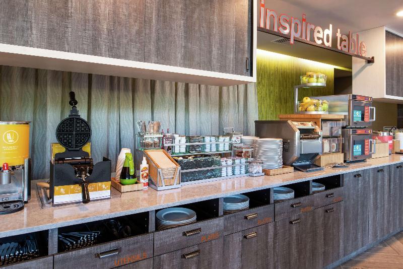 فندق Home2 Suites By Hilton Tampa Downtown Channel District