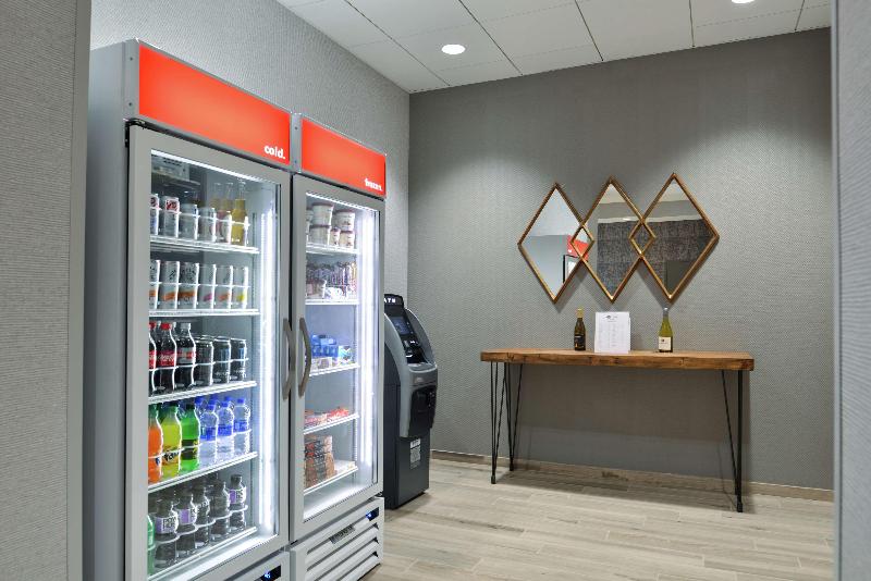 בית מלון כפרי Home2 Suites By Hilton Tampa Downtown Channel District