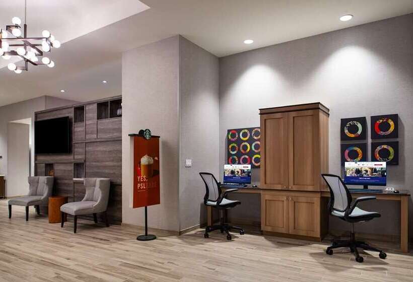 فندق Home2 Suites By Hilton Tampa Downtown Channel District