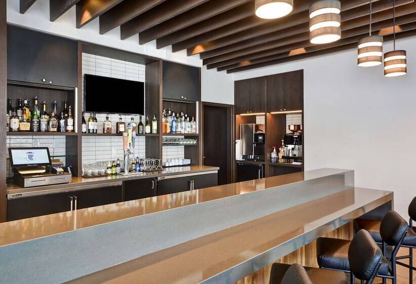 Отель Hyatt Place Fresno