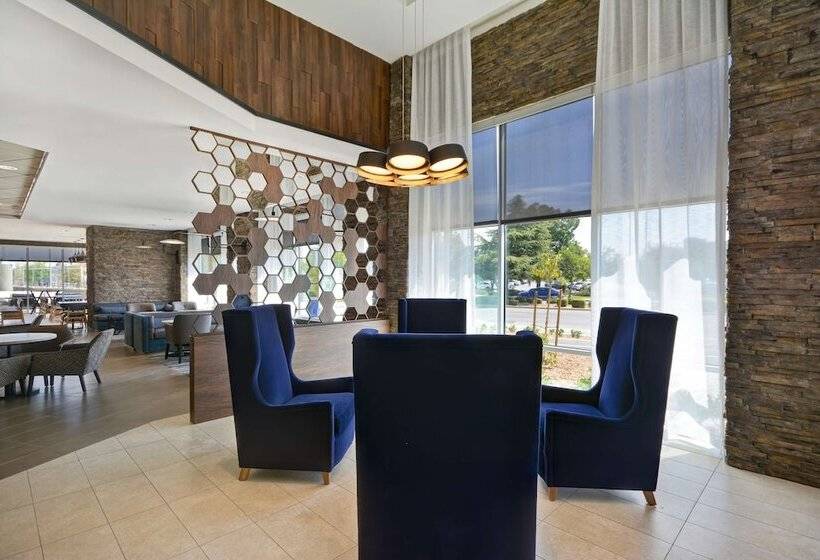 Отель Hyatt Place Fresno