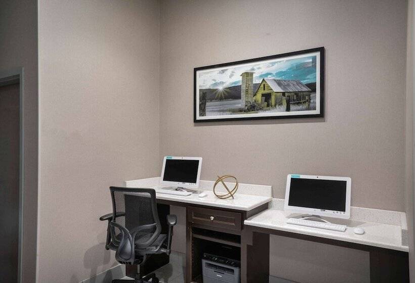 ホテル La Quinta By Wyndham West Memphis