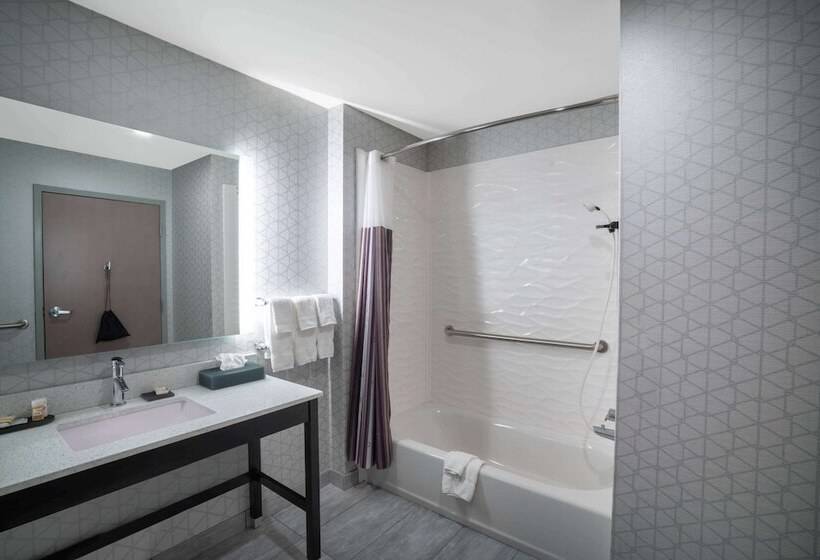 ホテル La Quinta By Wyndham West Memphis