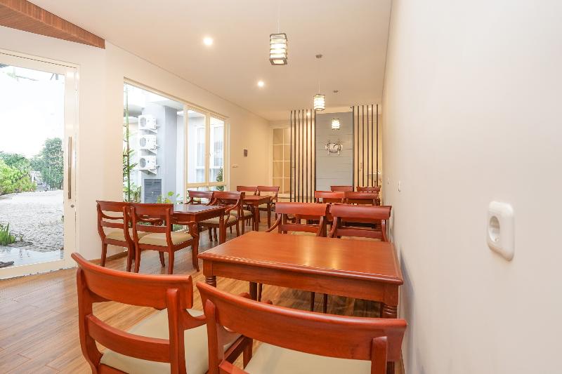 Отель Oyo 477 Raka Residence Syariah, Purwoharjobanyuwangi