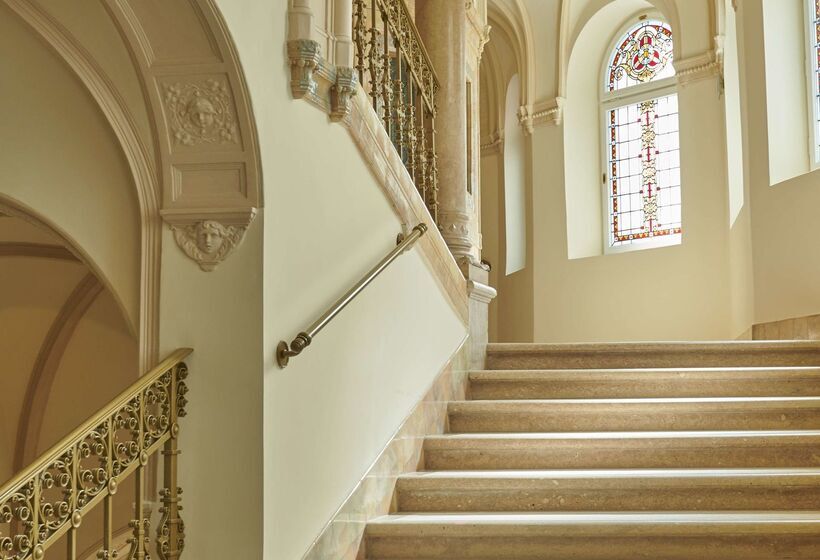 Párisi Udvar Hotel Budapest, Part Of Hyatt