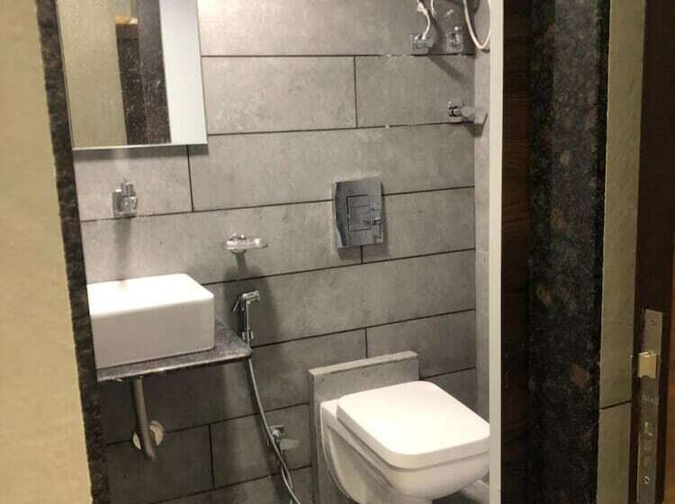 فندق Rooms Dadar Near Station