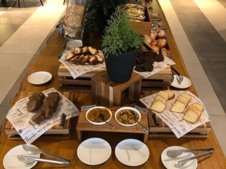 ホテル Slaviero Campina Grande