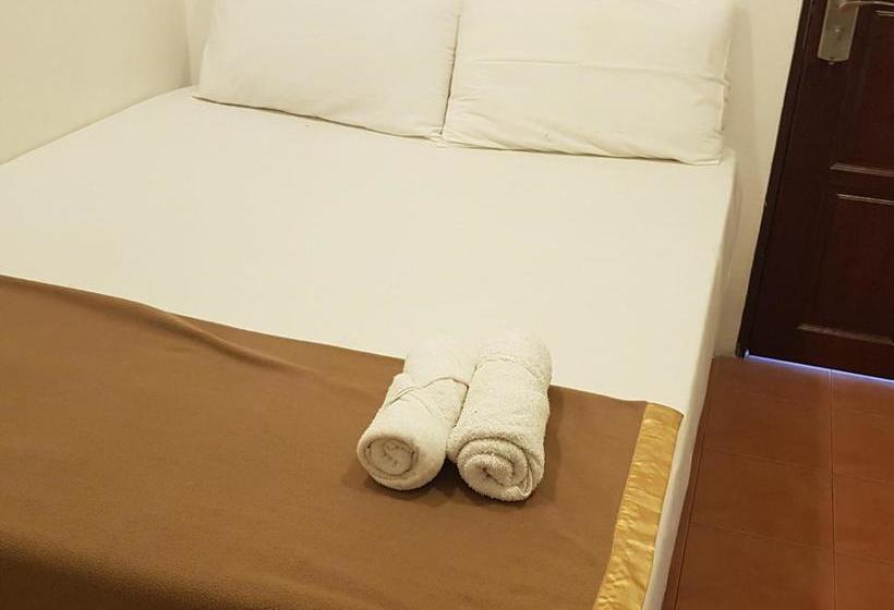 בית מלון כפרי Style Star Inn