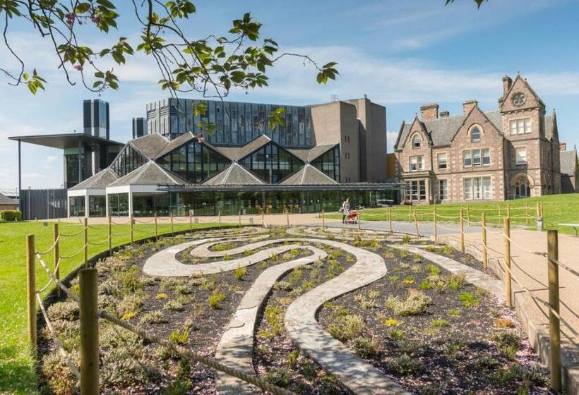 호텔 The Coo's Guest House