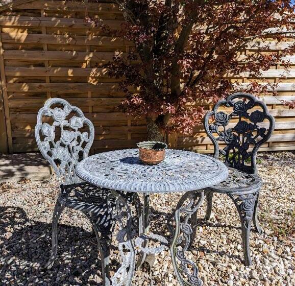 호텔 The Coo's Guest House