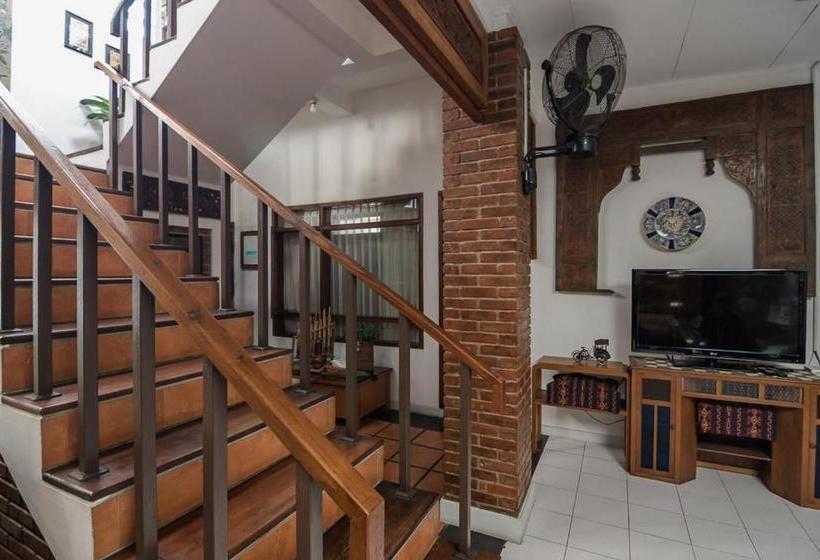 膳宿费 Sekararum Butik Syariah Guesthouse