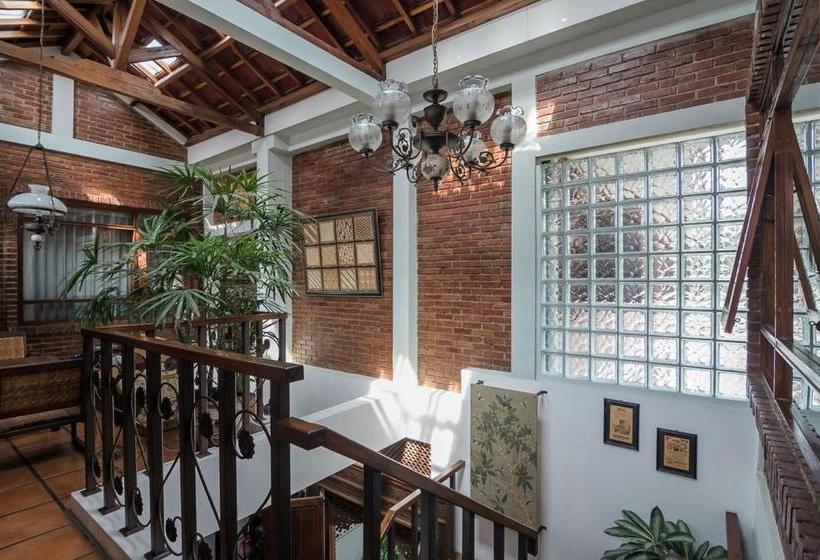 膳宿费 Sekararum Butik Syariah Guesthouse