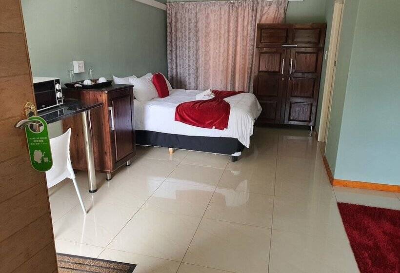 פנסיון Rs Garden Guesthouse