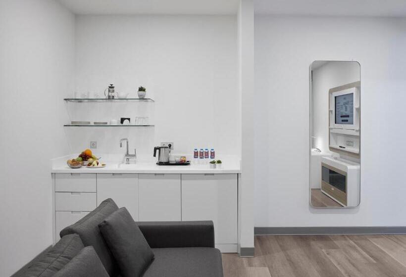 Yotel Istanbul Airport Landside, City Entrance