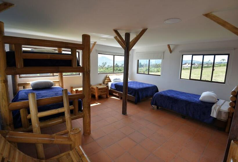 فندق صغير Sara Lodge