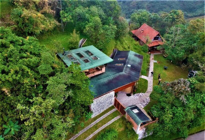 مبيت وإفطار Finca Petrona