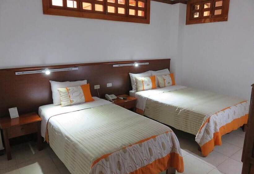 تختخواب و صبحانه Hostal Macaw