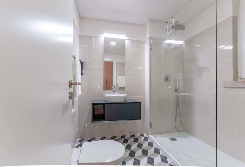 تختخواب و صبحانه Nlc Rooms & Suites