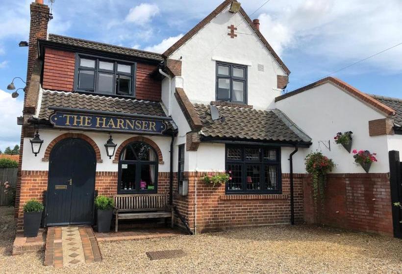 住宿加早餐  The Harnser