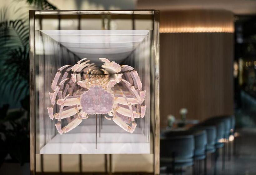 Four Seasons Hotel Montreal