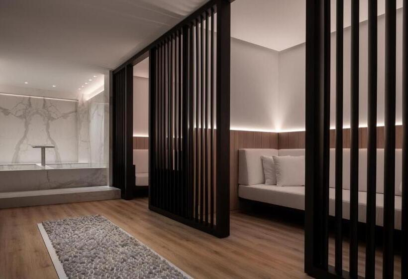 Four Seasons Hotel Montreal